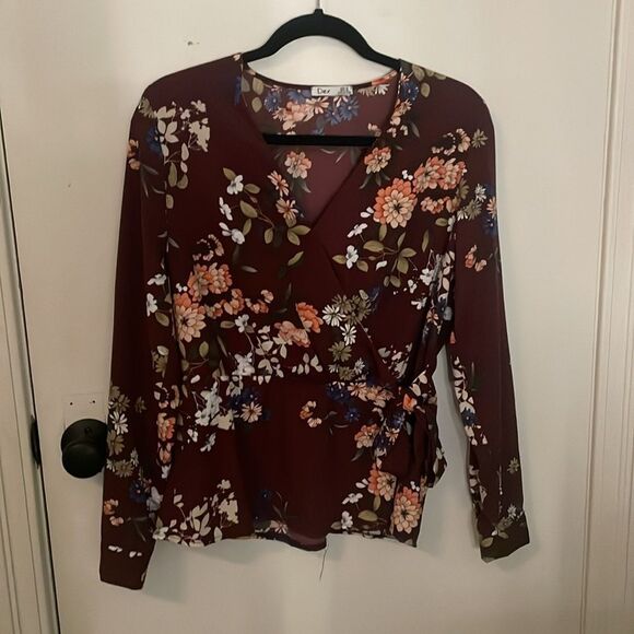 Dex Plum Floral Wrap Blouse - Picture 5 of 6